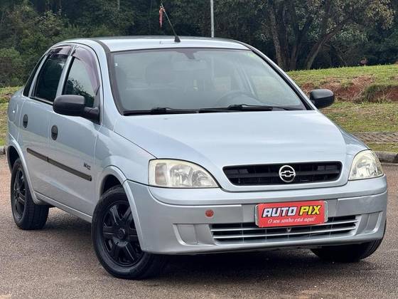 CHEVROLET CORSA 1.8 MPFI MAXX 8V FLEX 4P MANUAL CHEVROLET CORSA 1.8 MPFI MAXX 8V FLEX 4P MANUAL